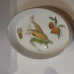 Royal worcester evesham oval bowl 14.5"×8 3/4"×2"